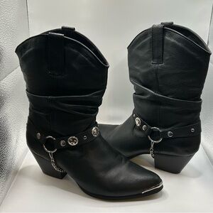 Dingo Black Leather Star-Studded Boots